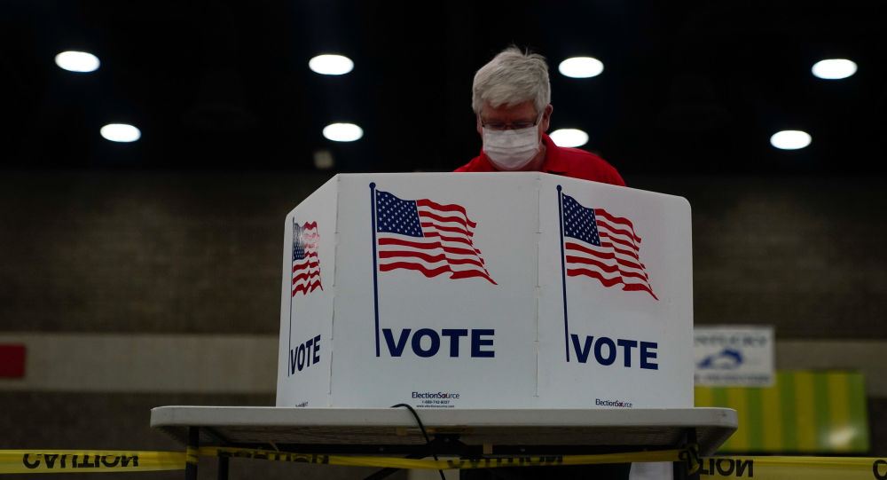 特朗普呼吁邮寄投票的选民亲自去票站查看选票是否被计入