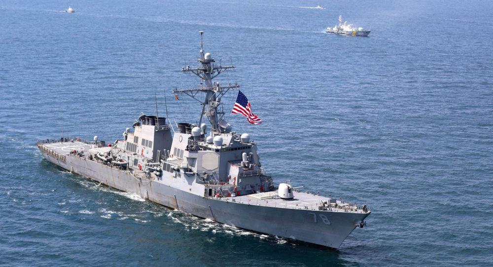 美军一艘伯克级驱逐舰穿航台湾海峡 台防务部门宣称“全程掌握”