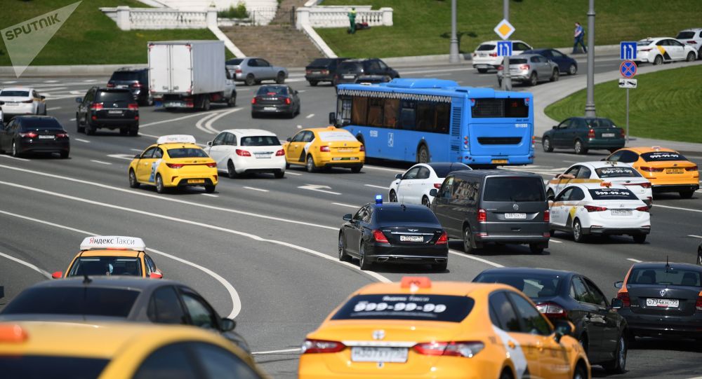 俄交通部重申支持2035年前全民免费乘坐市内公共交通