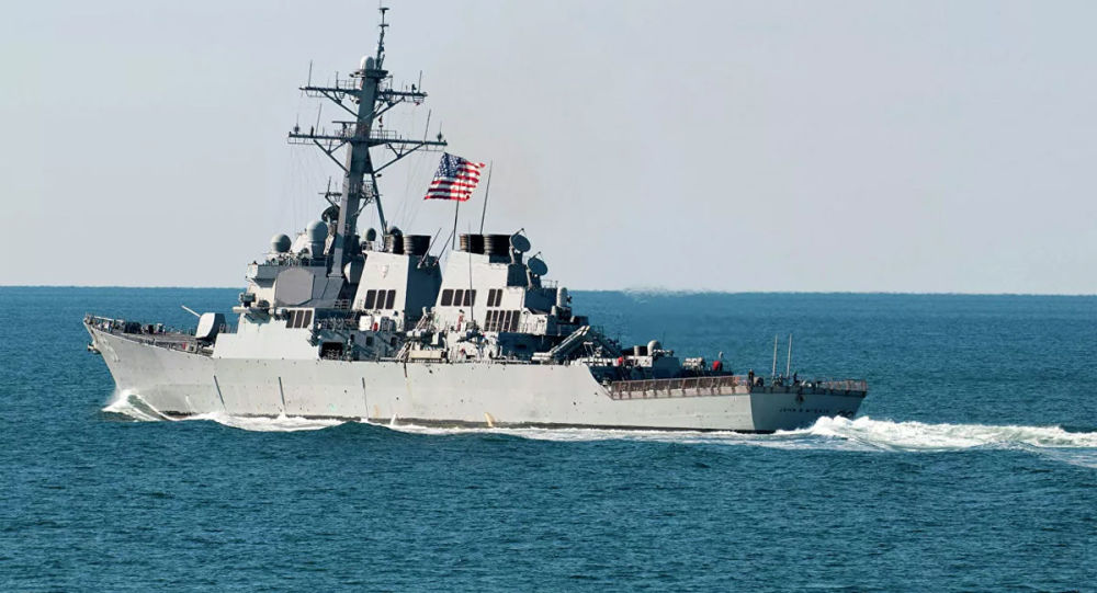 俄外交对美国驱逐舰进入俄罗斯领海表示强烈抗议