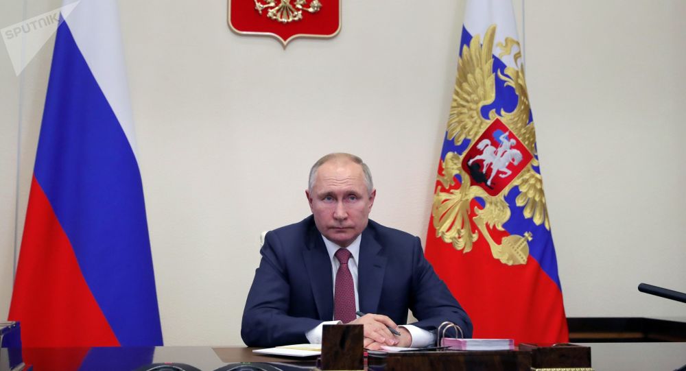 普京总统主持召开会议 讨论纳卡调解问题