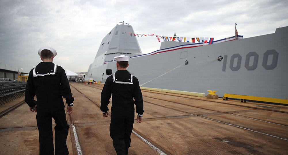 美国海军将在“朱姆沃尔特”级驱逐舰上装备高超音速导弹和激光武器