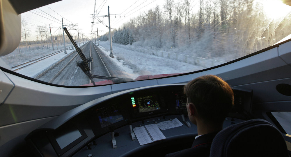 俄罗斯政府解释推迟建造莫斯科至喀山高铁的决定