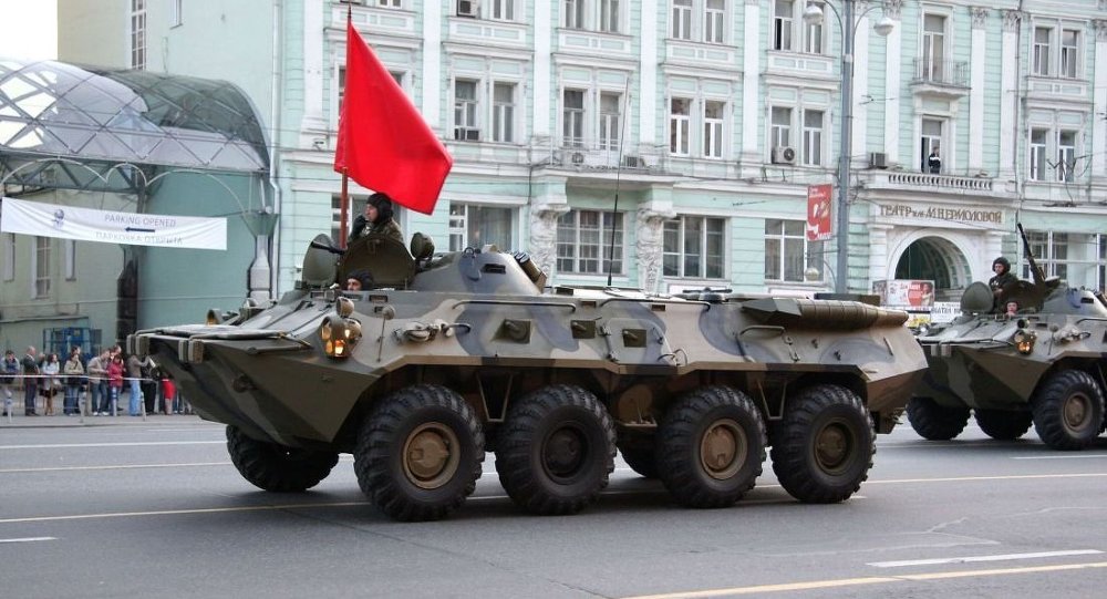 俄罗斯向国际客户推荐btr-80装甲车的升级版
