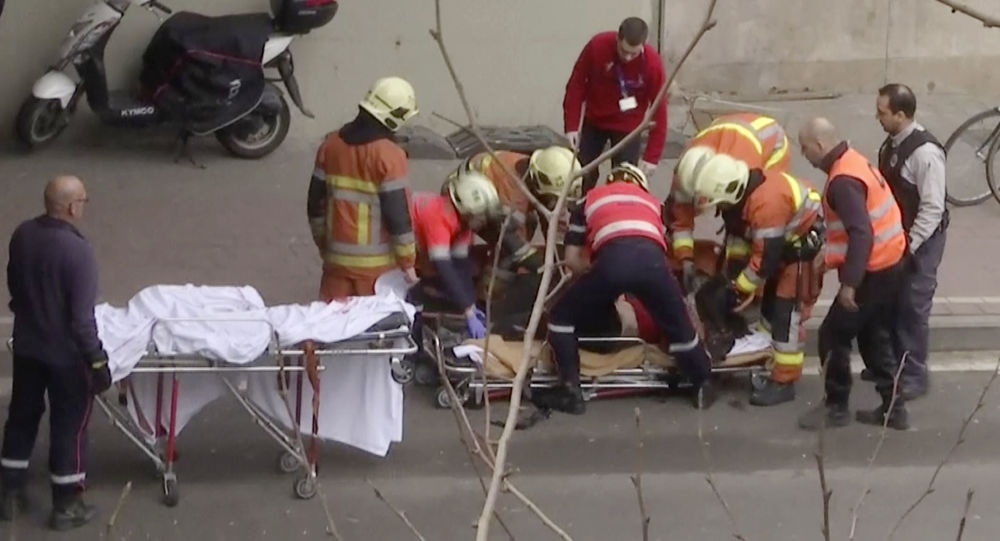 媒体：比利时安特卫普生活煤气爆炸后住房倒塌致5人受伤
