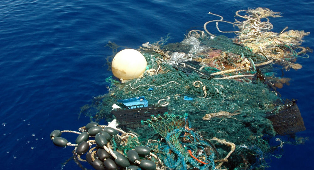 欧盟委员会：到2050年海洋中的塑料将比鱼多