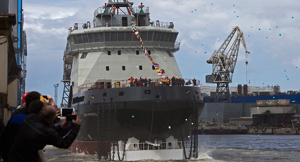 俄羅斯海軍最近40年來的首艘破冰船下水