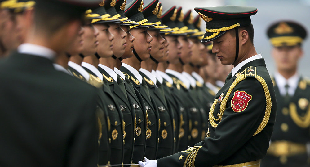 俄专家:军衔改革存风险但能给解放军带来新面