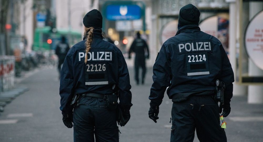 德国警方开展打击偷渡行动逮捕3名“蛇头”