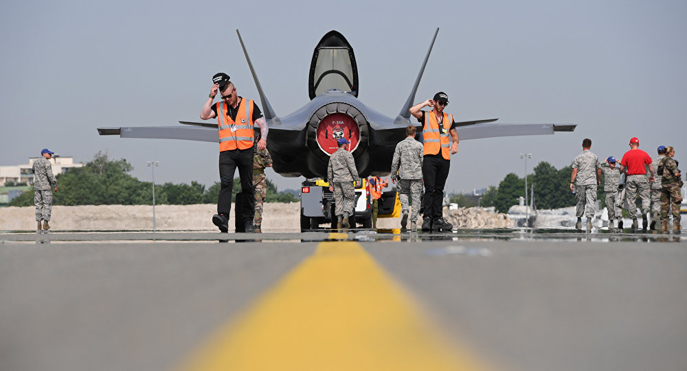 洛克希德·马丁公司谈在生产F-35战机中遇到的问题