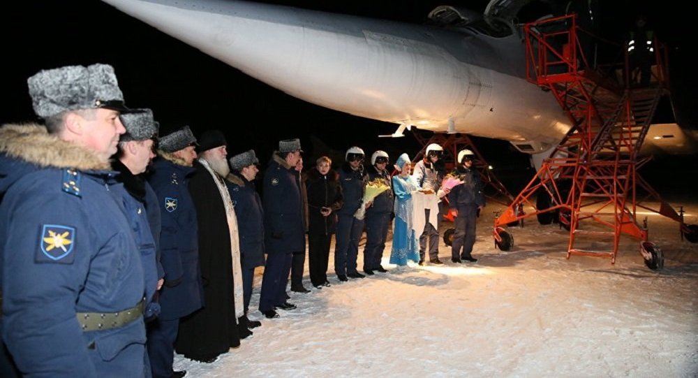 打击在叙“伊斯兰国”武装分子的俄轰炸机返回摩尔曼斯克州