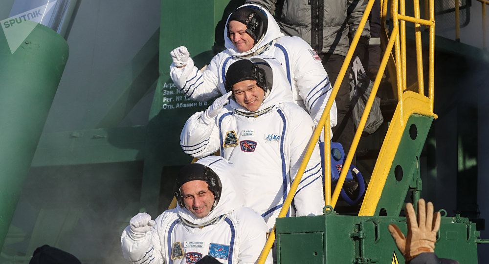 三名宇航员已从国际空间站返回地球