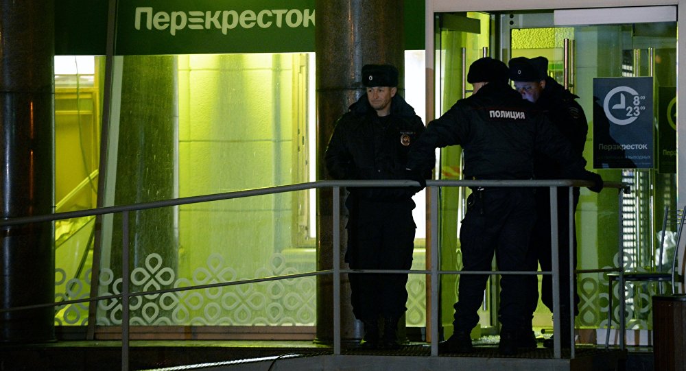 俄内务部：圣彼得堡市多家商场遭“诈弹”威胁