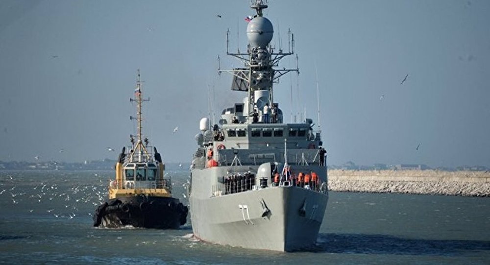 伊朗军方：该国撞上里海防波提的驱逐舰严重受损