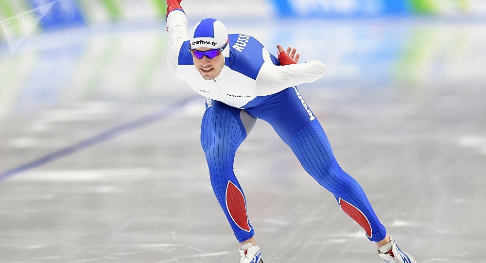 俄速滑女将戈利科娃赢得世界锦标赛个人500米速滑冠军
