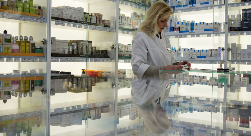 俄工贸部长：俄制药业在新冠疫情期间实现30%增长