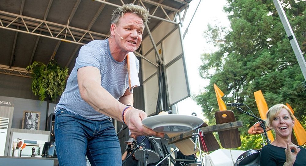 知名厨师因射杀烹饪野山羊遭网友批评