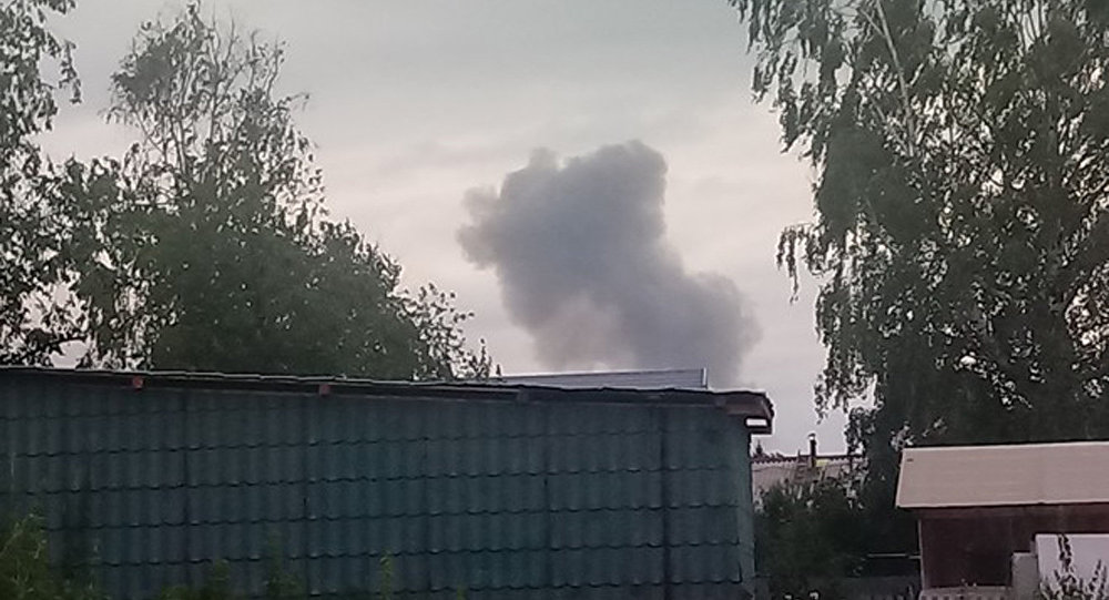 据俄罗斯统一调度局消息，克拉斯诺亚尔斯克边疆区阿钦斯克区一部队发生火灾和爆炸