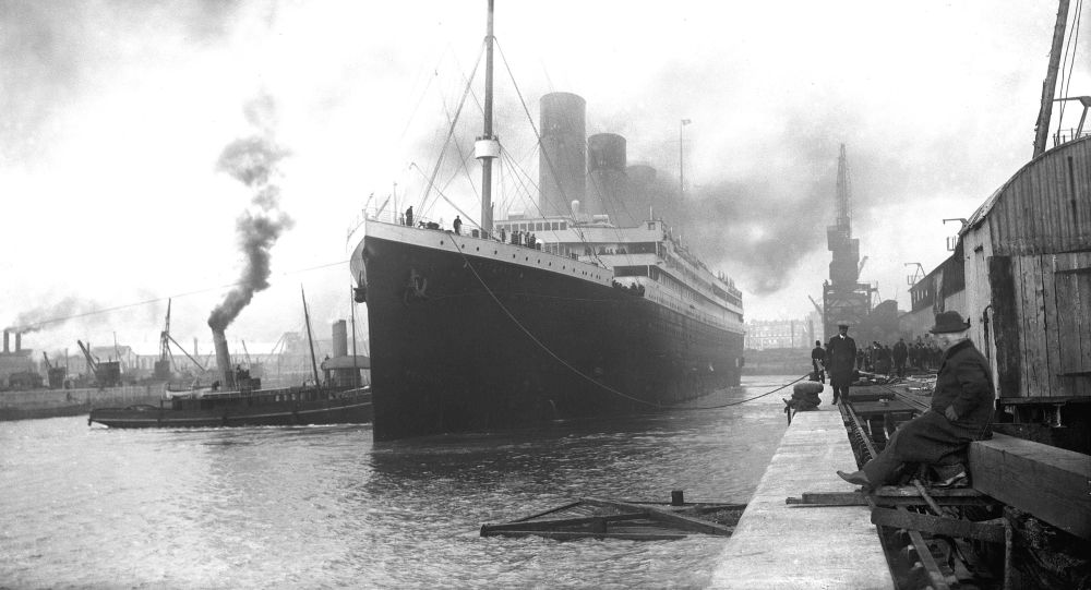 美国发现撞沉泰坦尼克号的一张未被人知的冰山照片