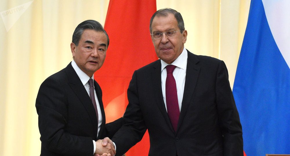 拉夫罗夫与王毅就中亚局势和伊朗核协议问题进行讨论