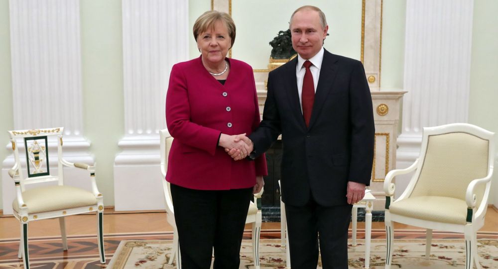 普京：俄罗斯和德国坚决支持执行《联合全面行动计划》