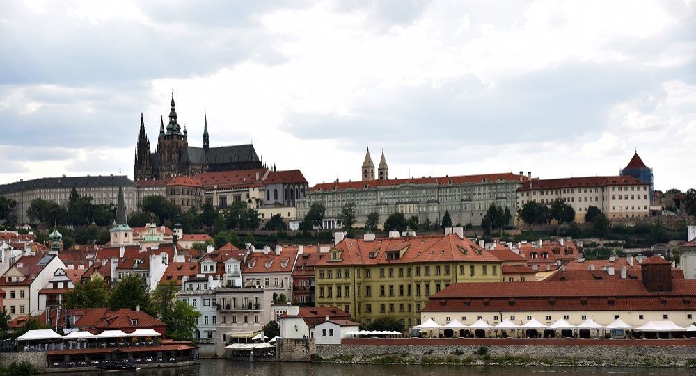 捷克总统认为应保留布拉格的科涅夫元帅纪念碑
