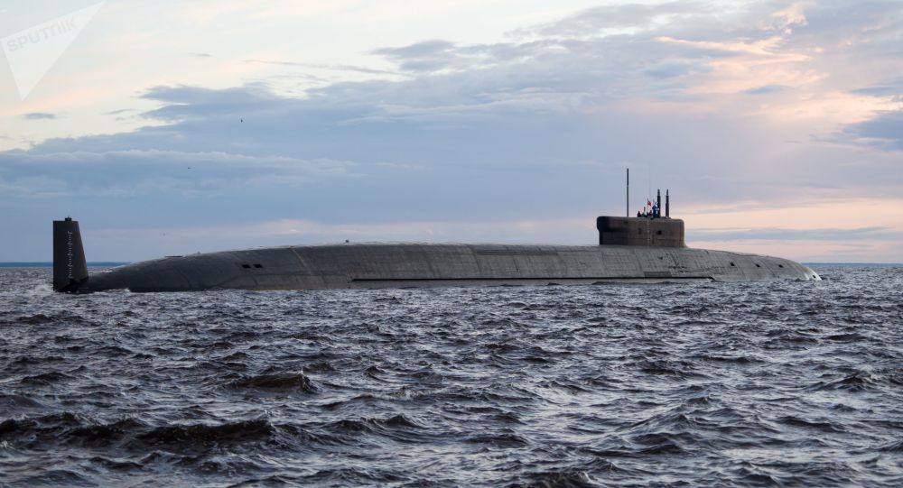 俄海军接收最新型核潜艇“弗拉基米尔大公”号