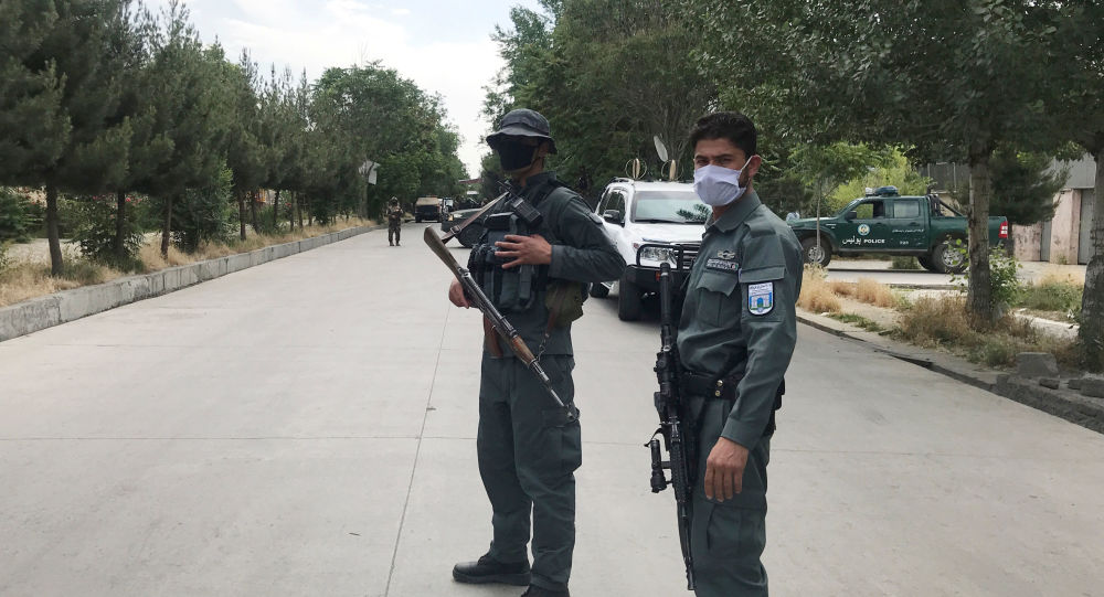 媒体：塔利班武装分子劫持阿富汗一辆载有45人的大巴