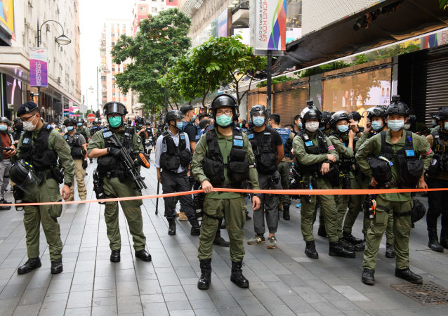 香港惩教署署长:"黑豹部队"与港府飞行服务队合作,随时空降平乱