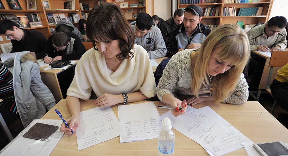 逾205万名外国公民通过俄移民综合考试