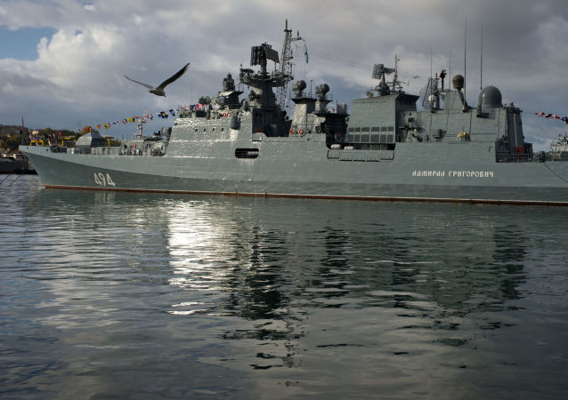 俄黑海舰队军舰在地中海军演期间进行了海上遭遇战演习