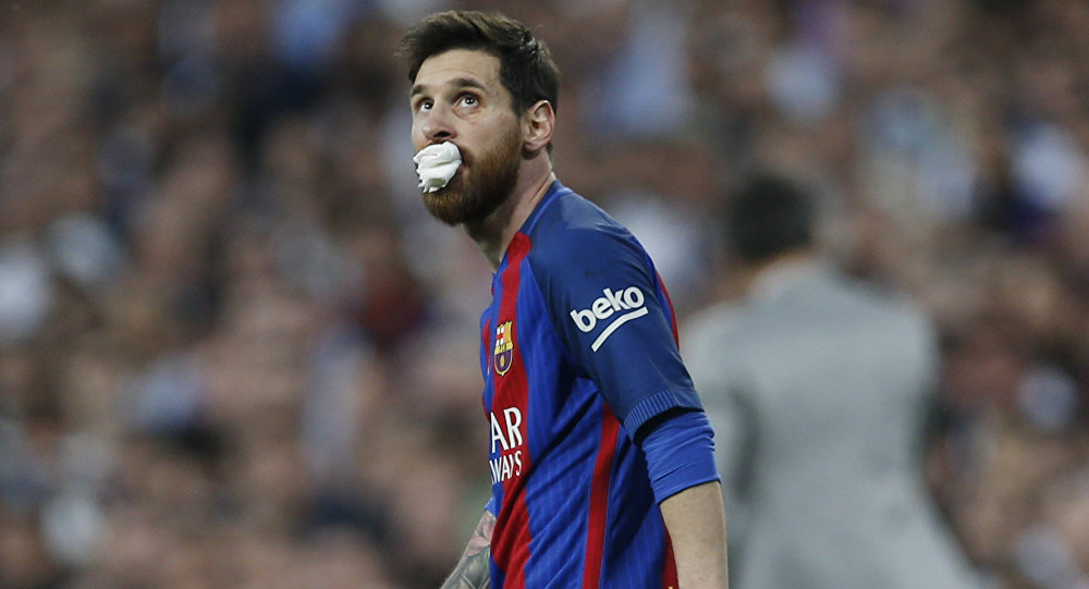 直播 :                                                ap photo