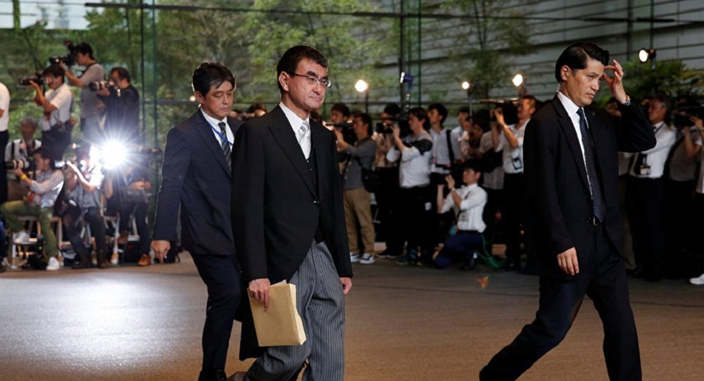 日本新外相河野太郎