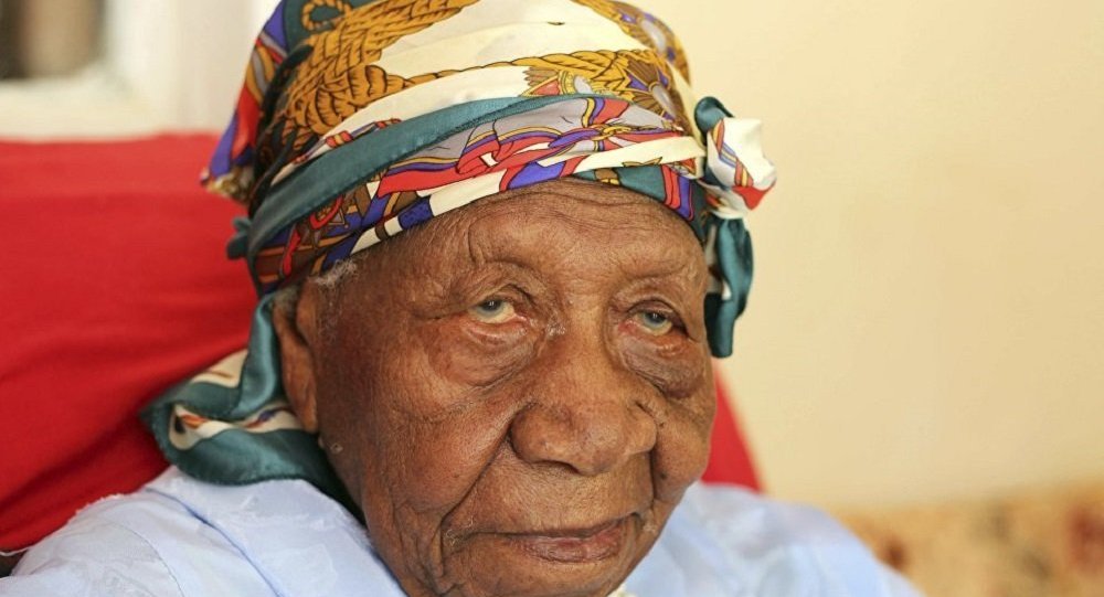 地球上最年长者华莱特莫斯布朗