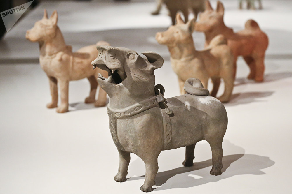 古代动物雕塑大多属于图片