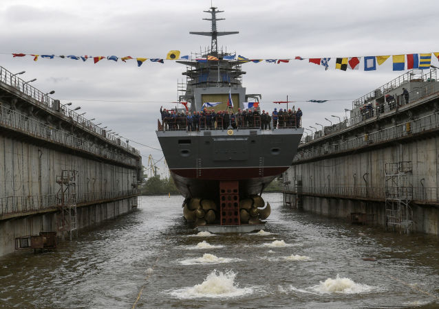 "轰鸣"号护卫舰